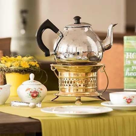 Inselhotel Rote Erde بوركم