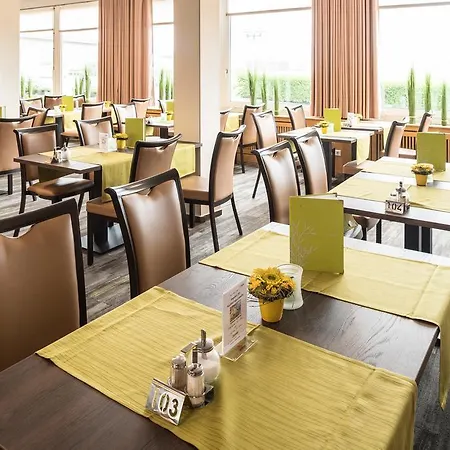 فندق Inselhotel Rote Erde 3*