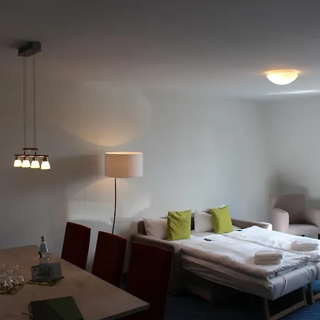 Inselhotel Rote Erde فندق