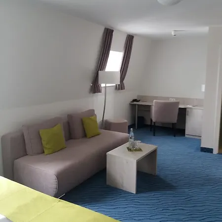 Inselhotel Rote Erde بوركم