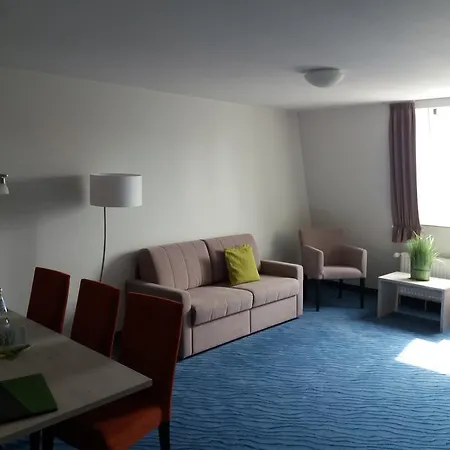 فندق Inselhotel Rote Erde بوركم