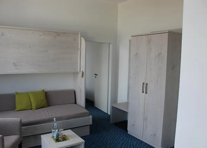 Inselhotel Rote Erde ホテル