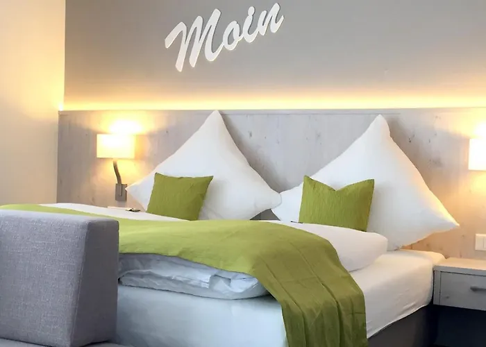 Inselhotel Rote Erde ホテル 3*