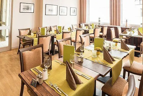 Inselhotel Rote Erde ボルクム